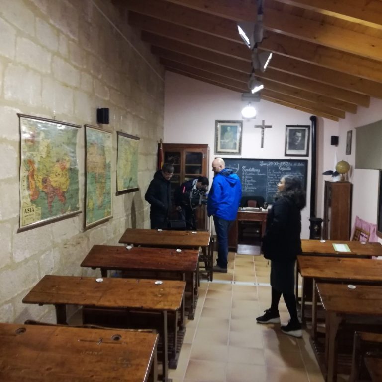 que hacer alcorisa actividades culturales museo escuela rural teruel